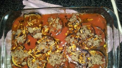 كيف تجهزين المسقعة بدون لحم؟