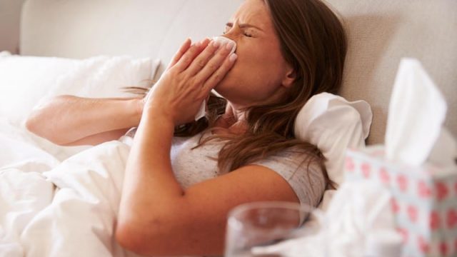 تناولي هذا المشروب للتخلص من نزلات البرد وأعراضها