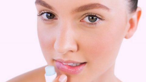 نصائح للتعامل مع جفاف الشفاه في رمضان