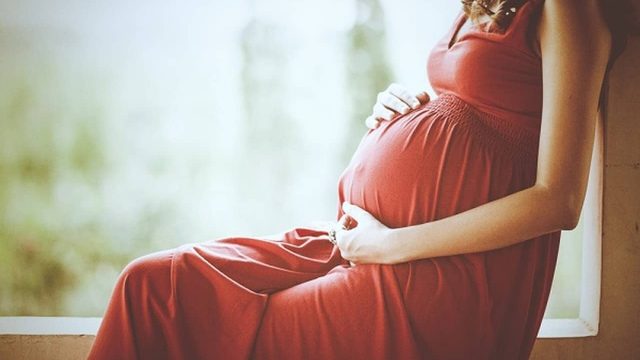 أقنعة طبيعية للمرأة الحامل