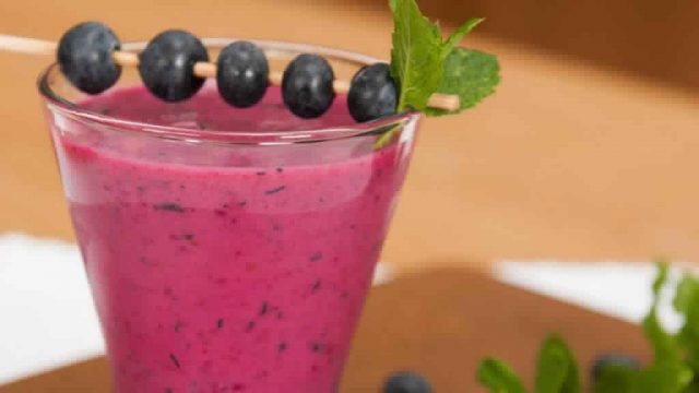 وصفة التوت البري للتخلص من السيلوليت