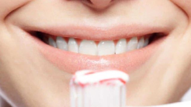 كيفية العناية بصحة الأسنان في شهر رمضان المبارك