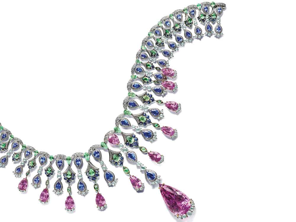 مجموعة السجادة الحمراء