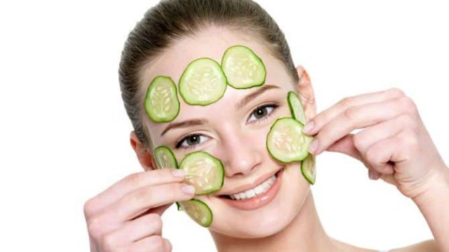 وصفة الخيار والزبادي لحماية البشرة من الجفاف في رمضان