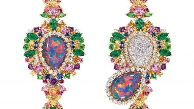 تألقي بواحدة من أروع التصاميم العالمية للساعات المخفية لسنة 2017