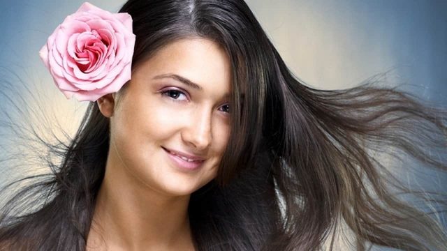 زبدة الشيا لتنعيم الشعر