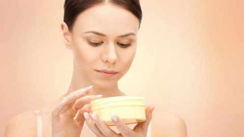 وصفات لترطيب البشرة وتغذيتها خلال شهر رمضان