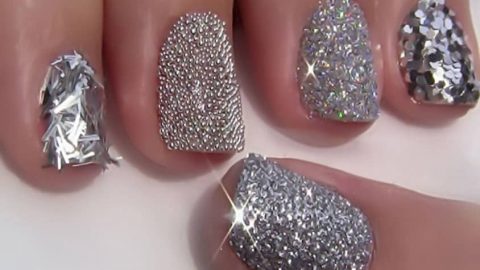 اكتشفي أجمل موديلات طلاء الأظافر باللون الفضي