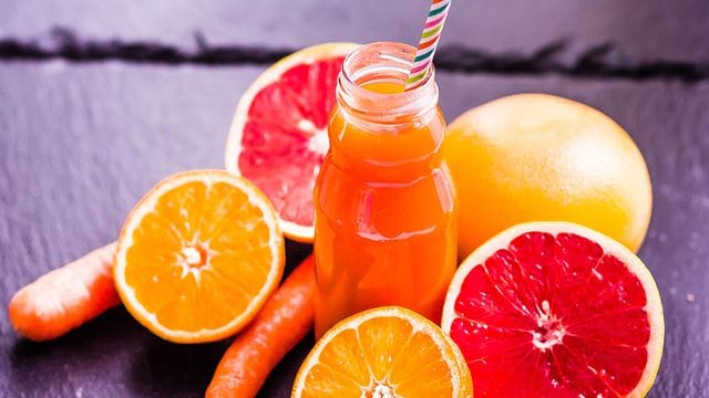 كيفية تحضير عصير الجزر والبرتقال