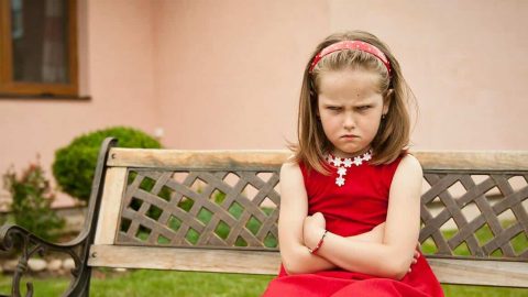 طفلك لا يحب شرب الحليب؟ عوضيه له بهذه الأغذية