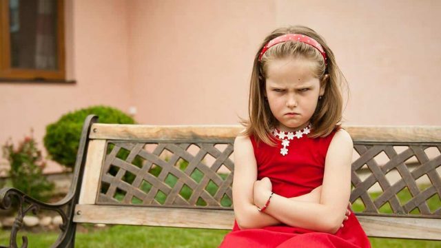 طفلك لا يحب شرب الحليب؟ عوضيه له بهذه الأغذية