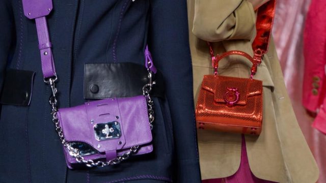 نصائح لتتألقي بصيحة الحقائب الصغيرة