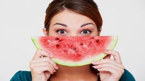 البطيخ للتخلص من شوائب البشرة