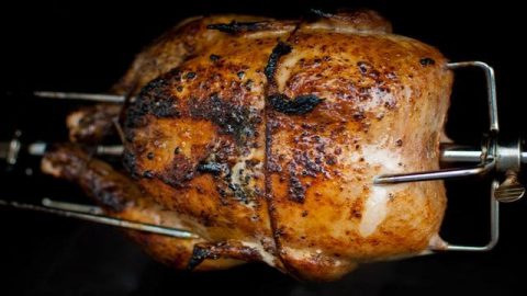 خطوات تجهيز الدجاج في الشواية