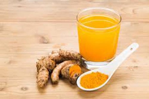 infections-urinaires-eau-curcuma