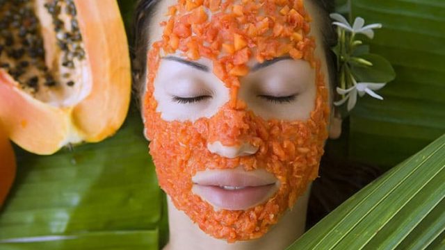 فوائد البابايا المذهلة للبشرة وطريقة استخدامها