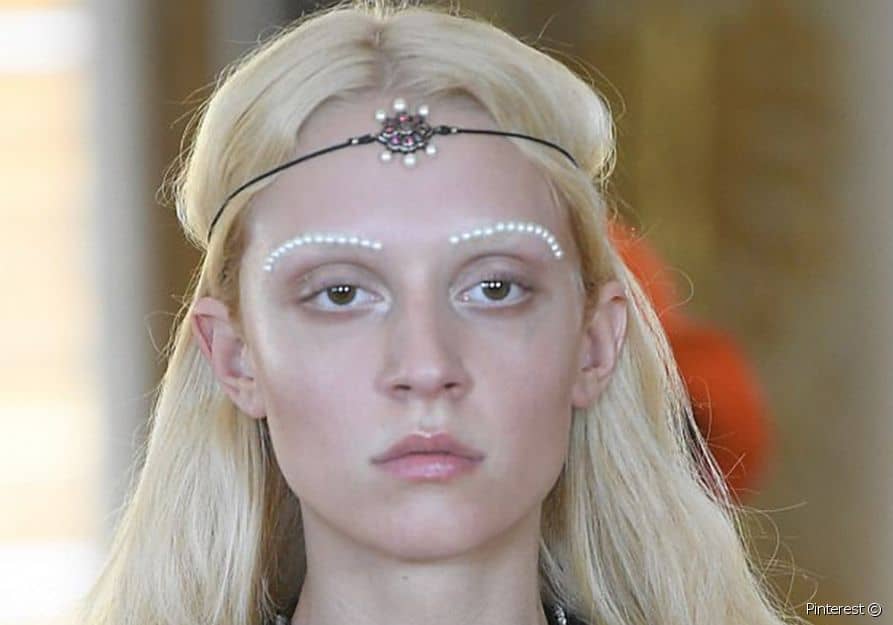 أبرز صيحات الجمال في غوتشي كروز 2017