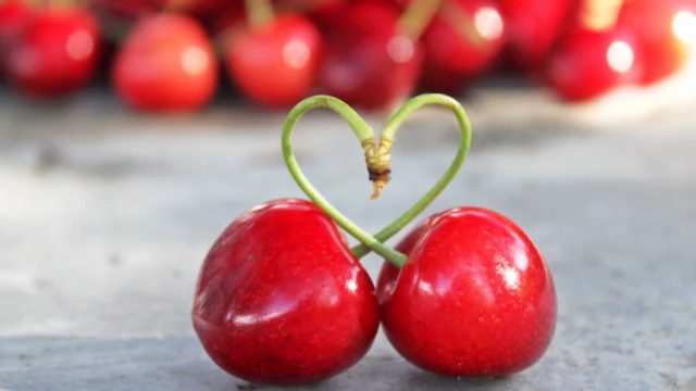 اكتشفي فوائد الكرز الأحمر المذهلة لصحتك