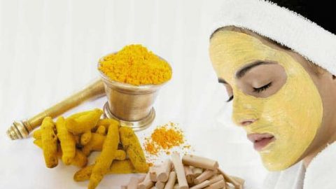 قناع الكركم لمحاربة التجاعيد