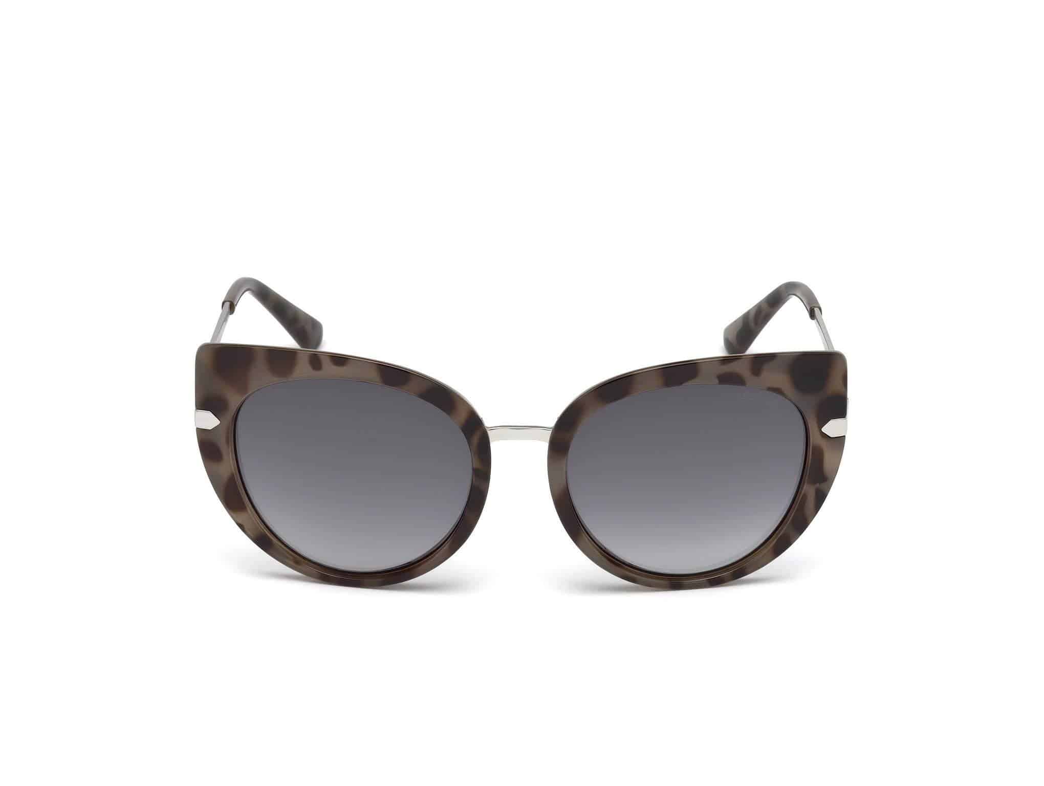 نظارة بطبعات الفهود