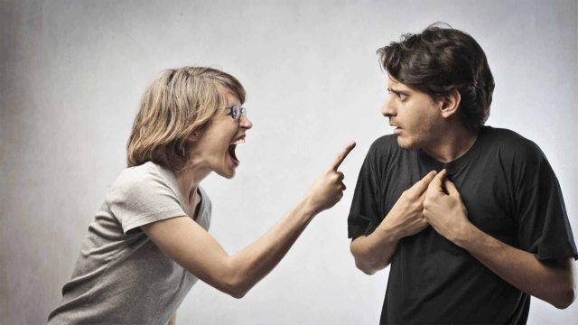 من هي المرأة النكدية في نظر الرجال؟