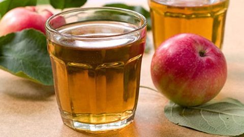 خطوات تجهيز عصير التفاح