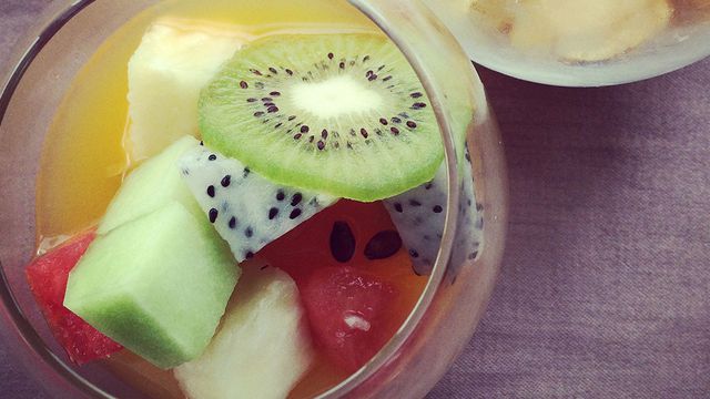 أشهى سلطة فواكه بالعصير