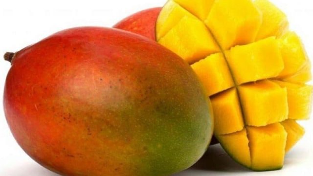 تعرفي على فوائد المانغا للبشرة