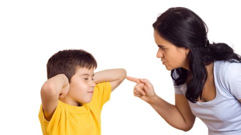 نصائح تساعدك على تربية طفلك وجعله مطيعًا