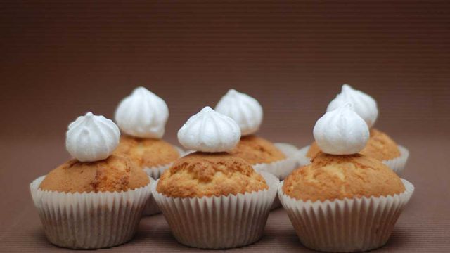 دللي أطفالك وجهزي لهم كب كيك لذيذ