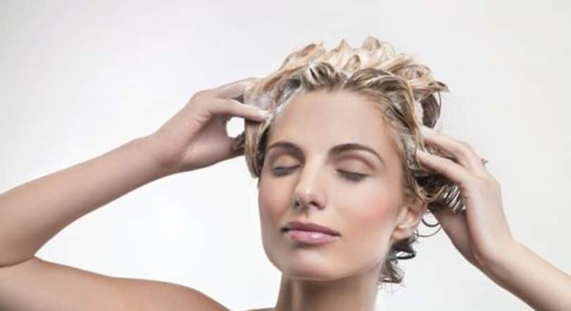 Un-masque-cheveux-maison-pour-chaque-type-de-cheveux1_exact1024x768_p-810x608