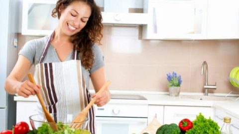 12 حيلة داخل المطبخ لم تخبرك بها أمك