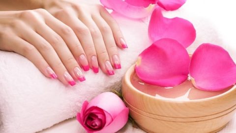 5 طرق طبيعية لتحصلي على أظافر قوية