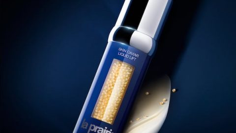 تعرفي على سيروم La Prairie الجديد لرفع وشد البشرة