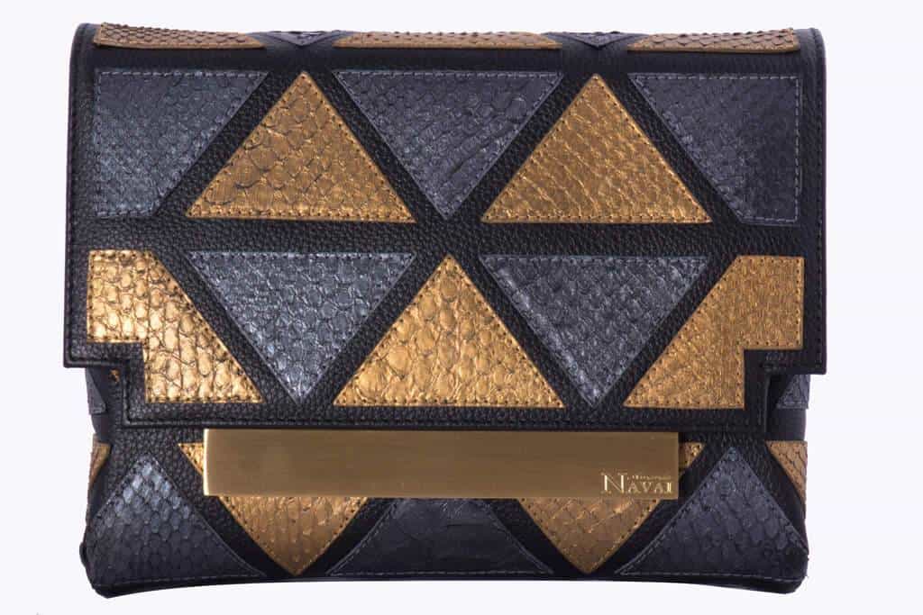 حقيبة ملونة