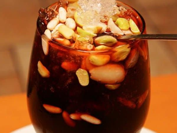 حضري عصير الجلاب وتمتعي بعناصره الغذائية المفيدة لجسمك