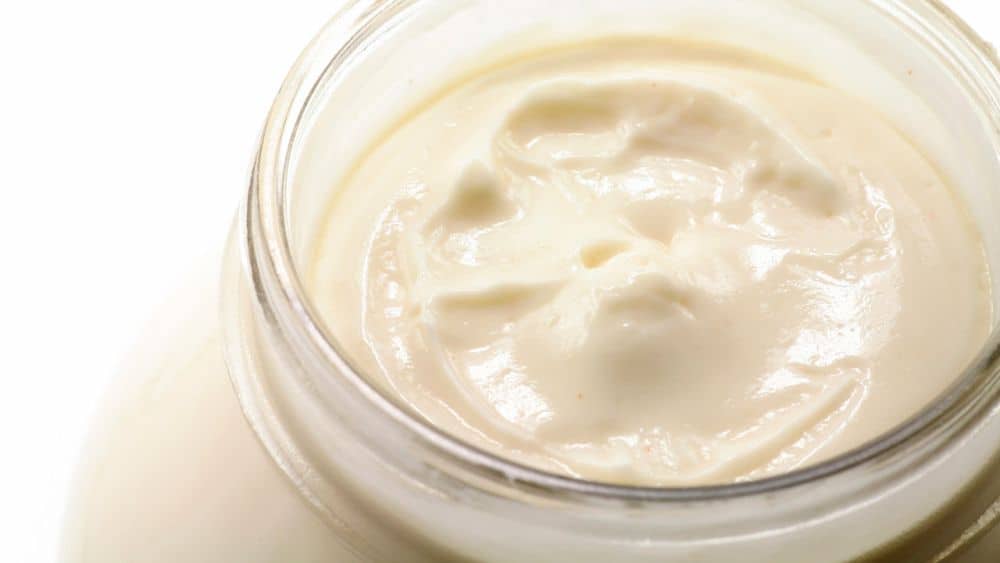 مايونيز وزيت خروع