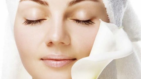 ماسكات منزلية لفتح مسامات البشرة وتنظيفها بعمق