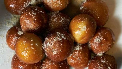 لقيمات هشة وسهلة التحضير