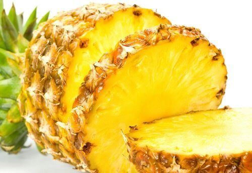 blanchir-dents-ananas-500x344