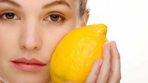 فوائد الليمون للبشرة وبعض الخلطات لتعتني بجمالك