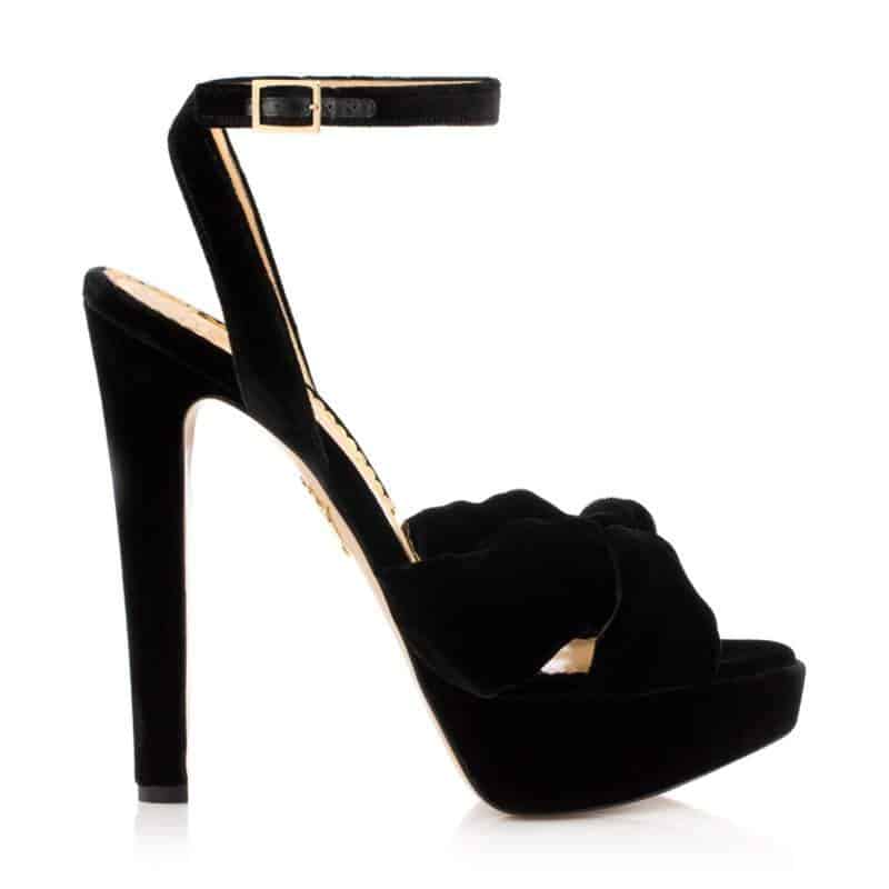 صندل أسود كعب