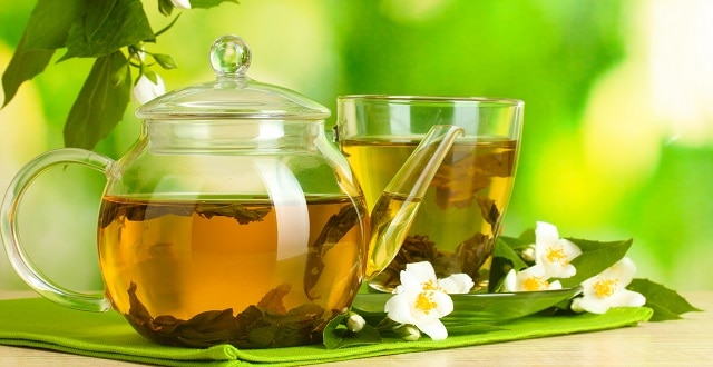 فوائد الشاي الأخضر الصحية