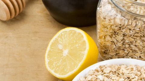 قناع الشوفان والليمون لتفتيح لون البشرة