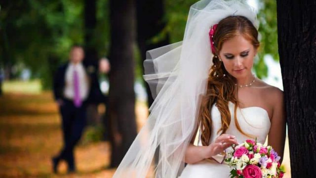 6 أخطاء ترتكبها العروس أثناء وضع الميكاب .. احرصي على تفاديها