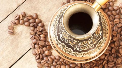 طريقة تجهيز القهوة العربية بالزعفران