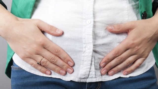 5 حلول طبيعية للتخلص من الغازات المعوية