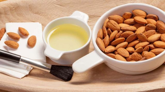 كيف تحضرين أقنعة اللوز للبشرة في المنزل؟