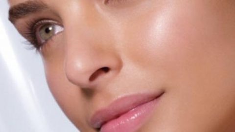 مستحضرات طبيعية لتنقية البشرة وإزالة النمش والبقع