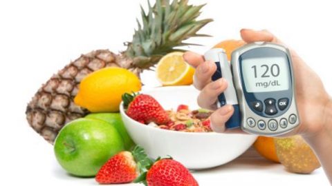 أطعمة تُنظم مستويات السكر بشكل طبيعي